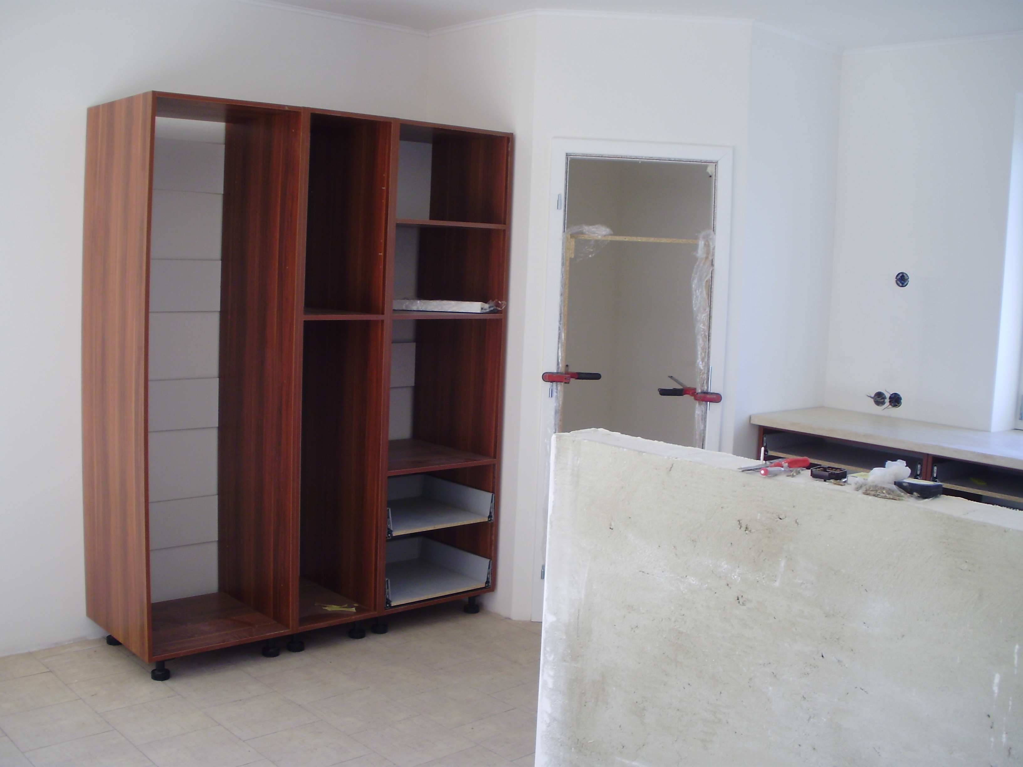Box pro lednici, troubu a mikrovlnku